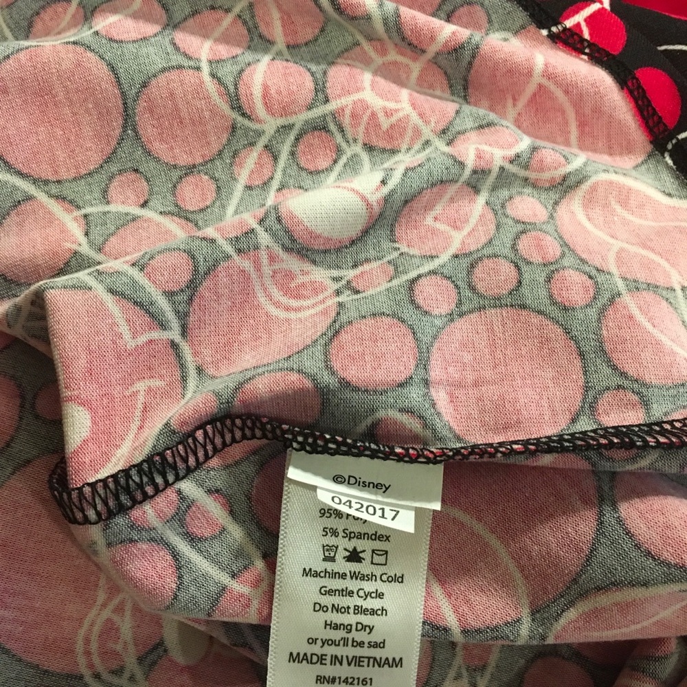 LuLaRoe Disney Minnie Pink Irma Top XS FREE SHIP - Picture 5 of 5